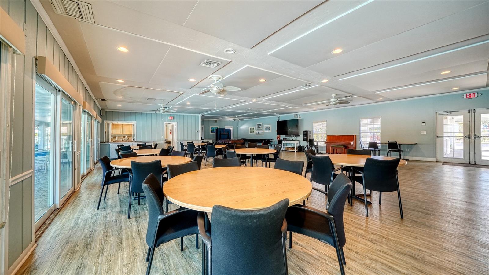 STRATHMORE RIVERSIDE II - Residential