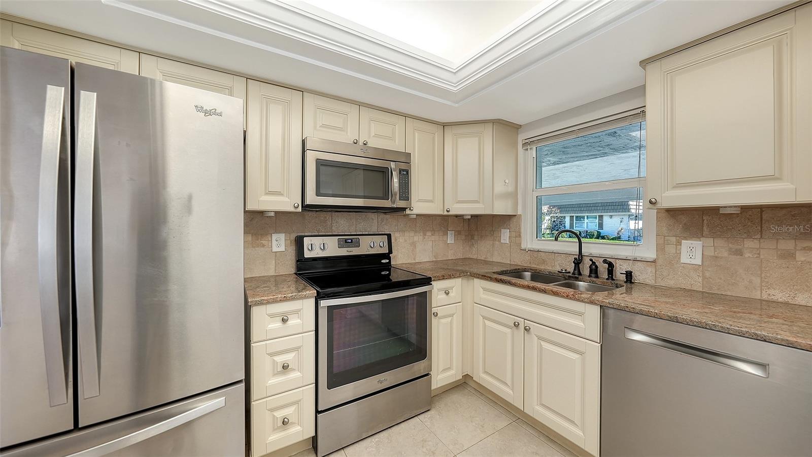 STRATHMORE RIVERSIDE II - Residential