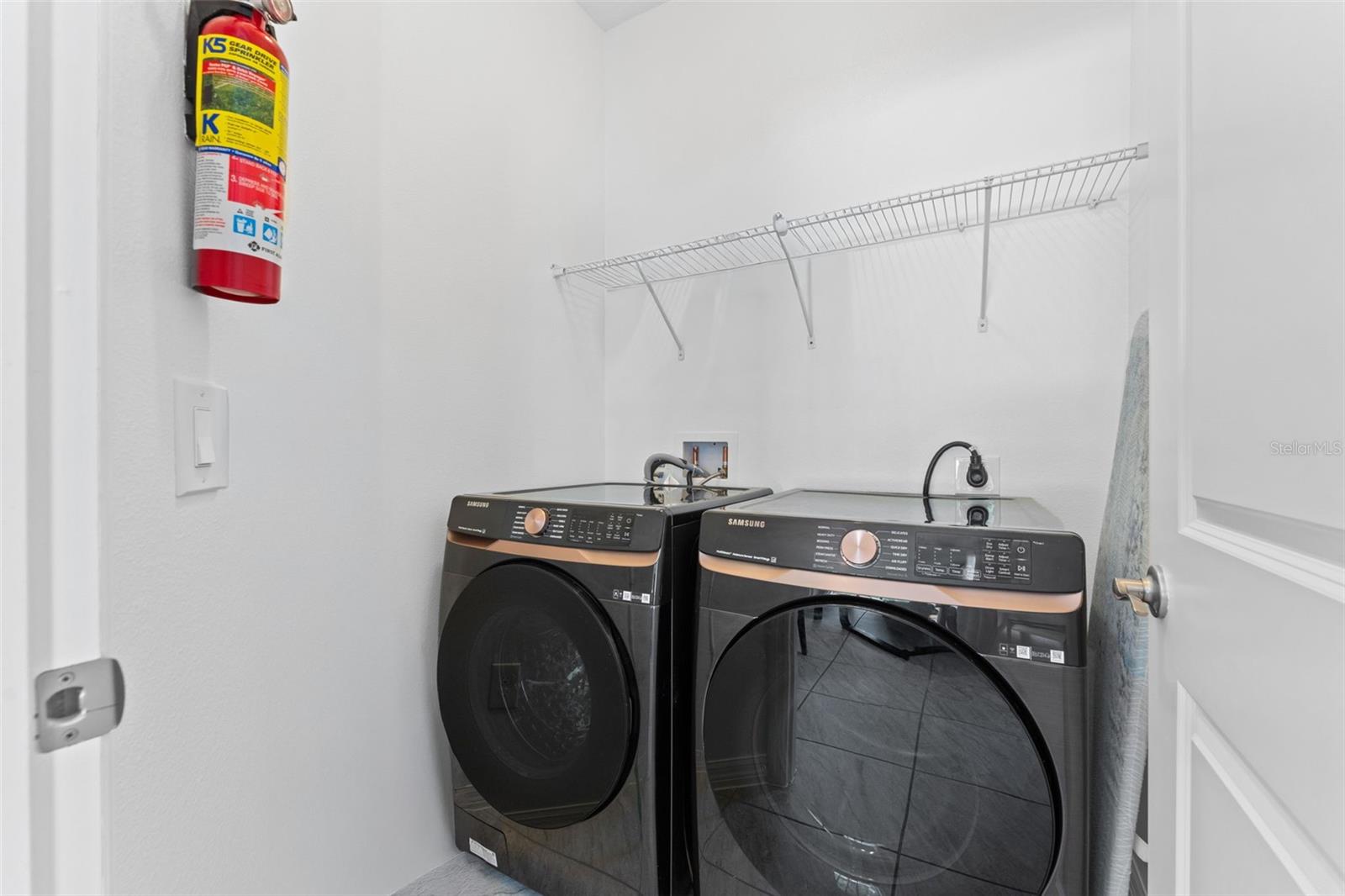 TAVARES PINES AT LAKE SAUNDERS PH 02 - Residential