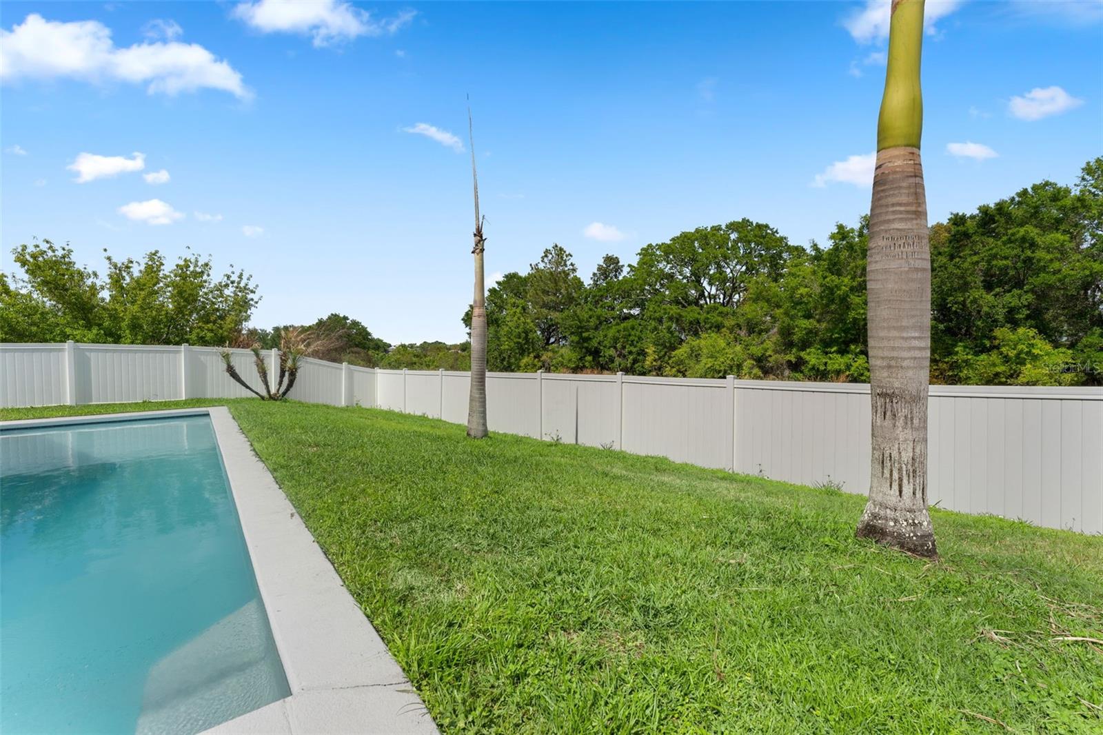 TAVARES PINES AT LAKE SAUNDERS PH 02 - Residential