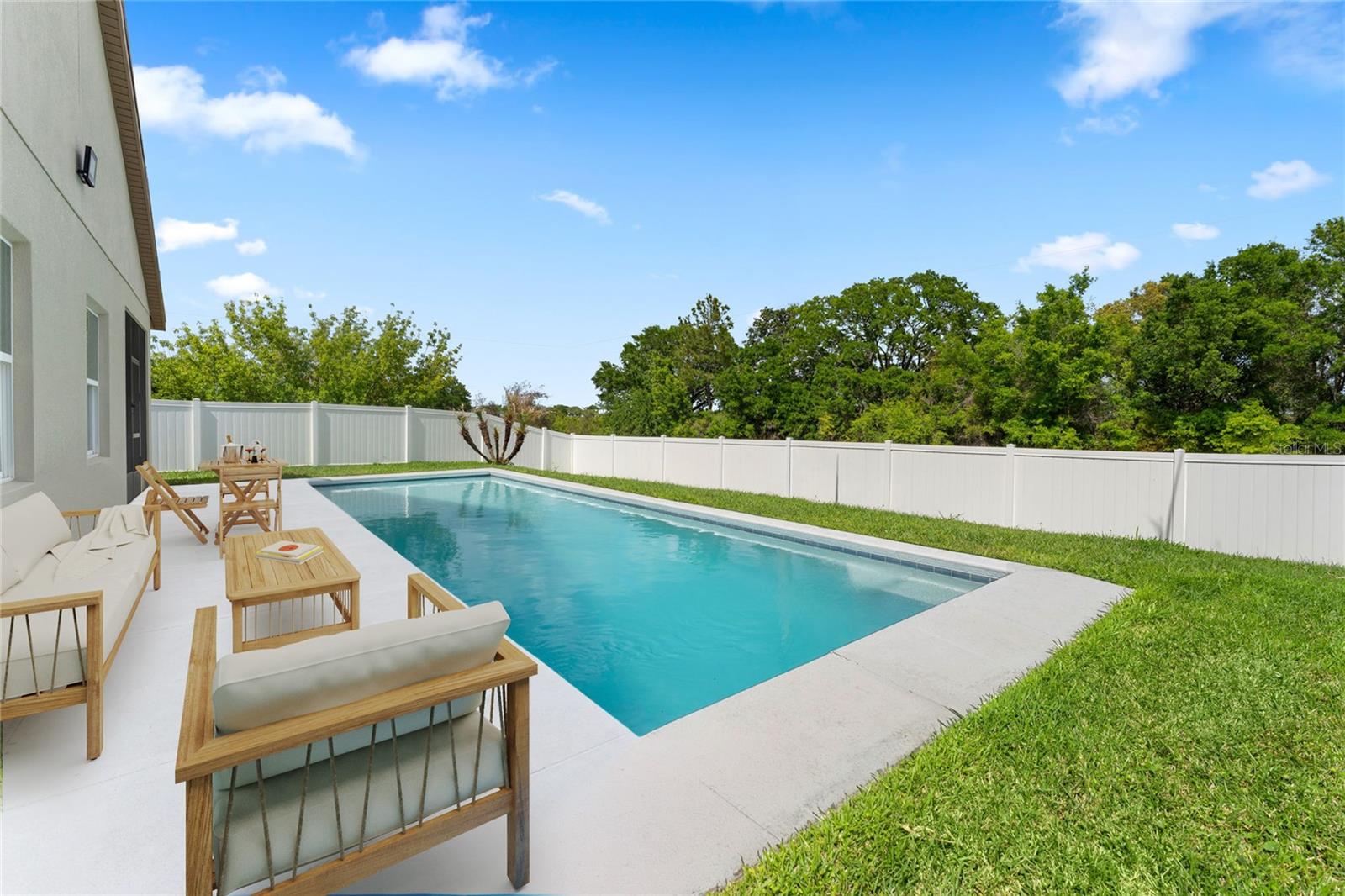 TAVARES PINES AT LAKE SAUNDERS PH 02 - Residential