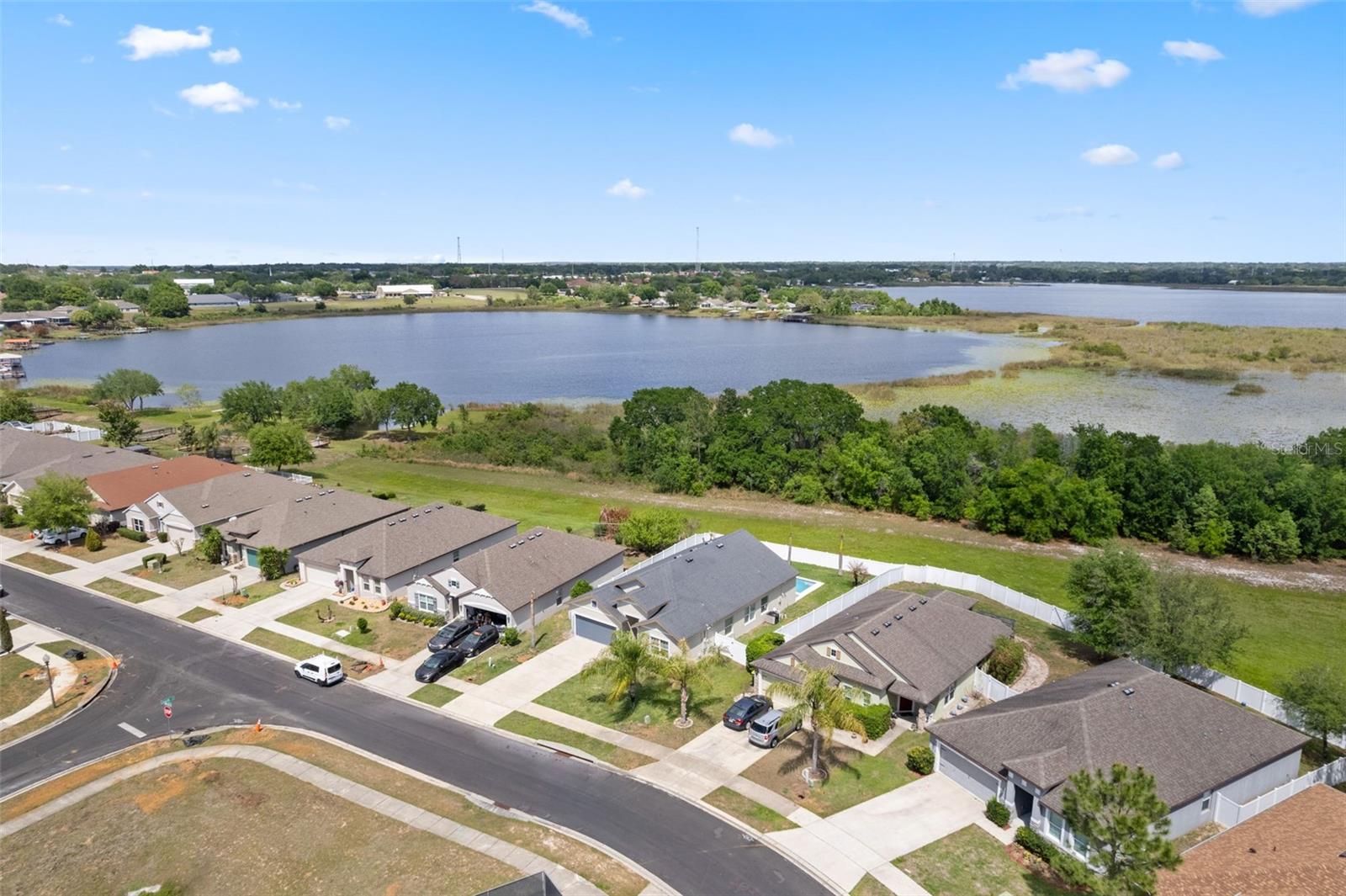 TAVARES PINES AT LAKE SAUNDERS PH 02 - Residential