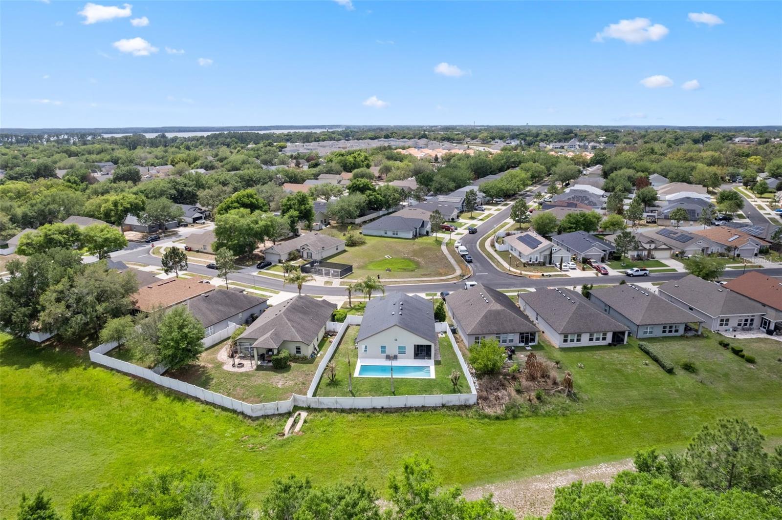 TAVARES PINES AT LAKE SAUNDERS PH 02 - Residential