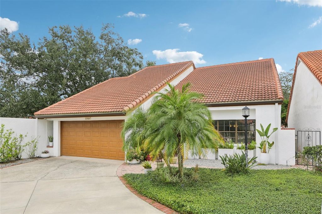 Photo of 11507 Robles Del Rio Place, Temple Terrace, FL 33617 (MLS # TB8434261)