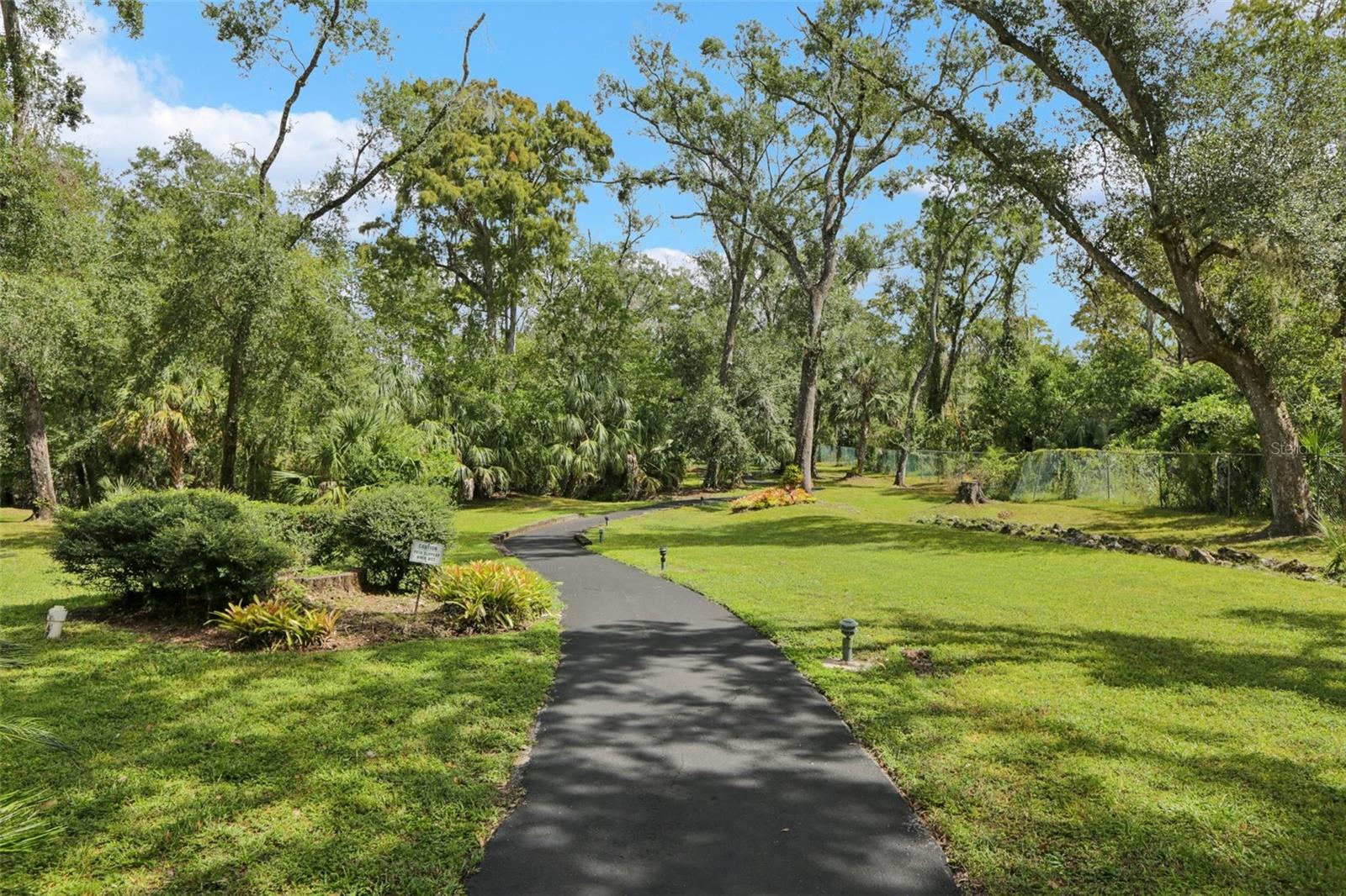 VISTA DEL RIO - Residential