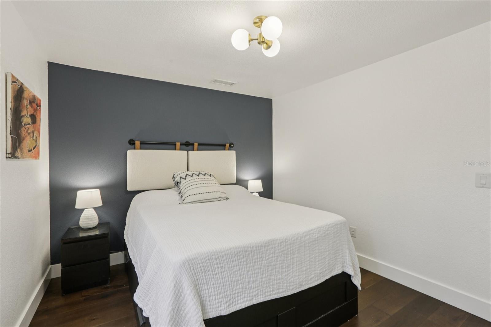 VISTA DEL RIO - Residential