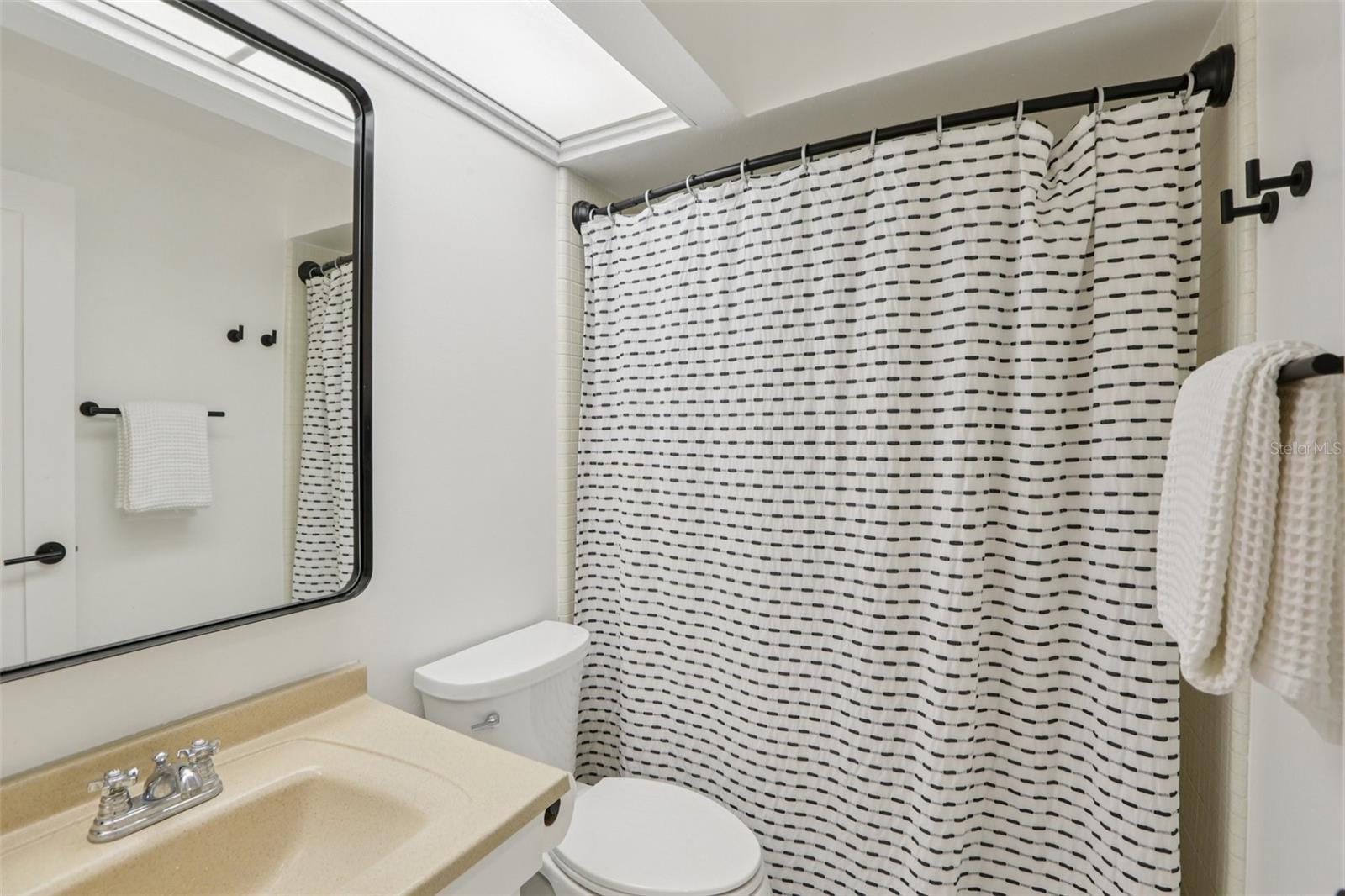 VISTA DEL RIO - Residential