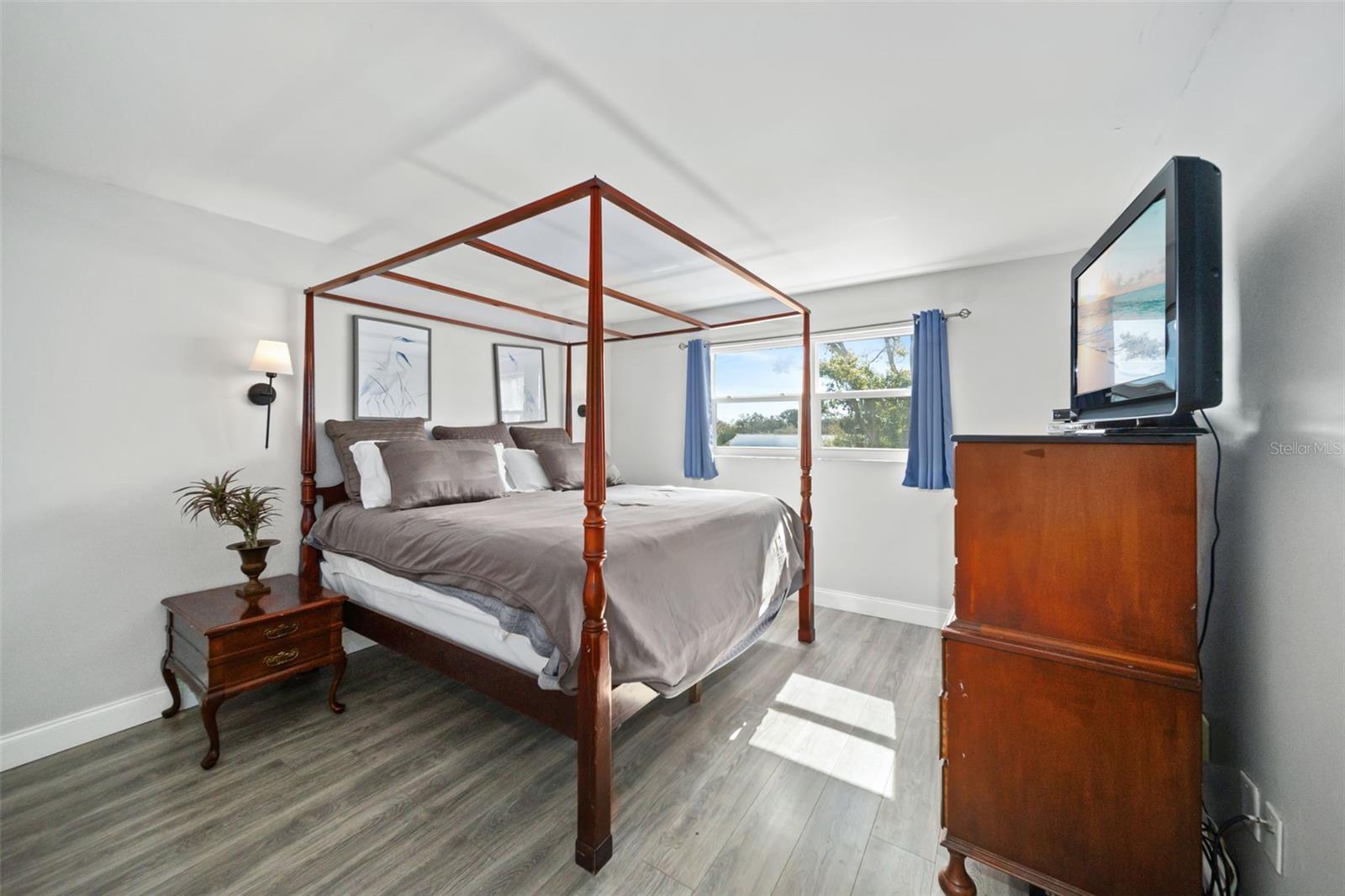 IRONWOOD FIFTEENTH - Residential