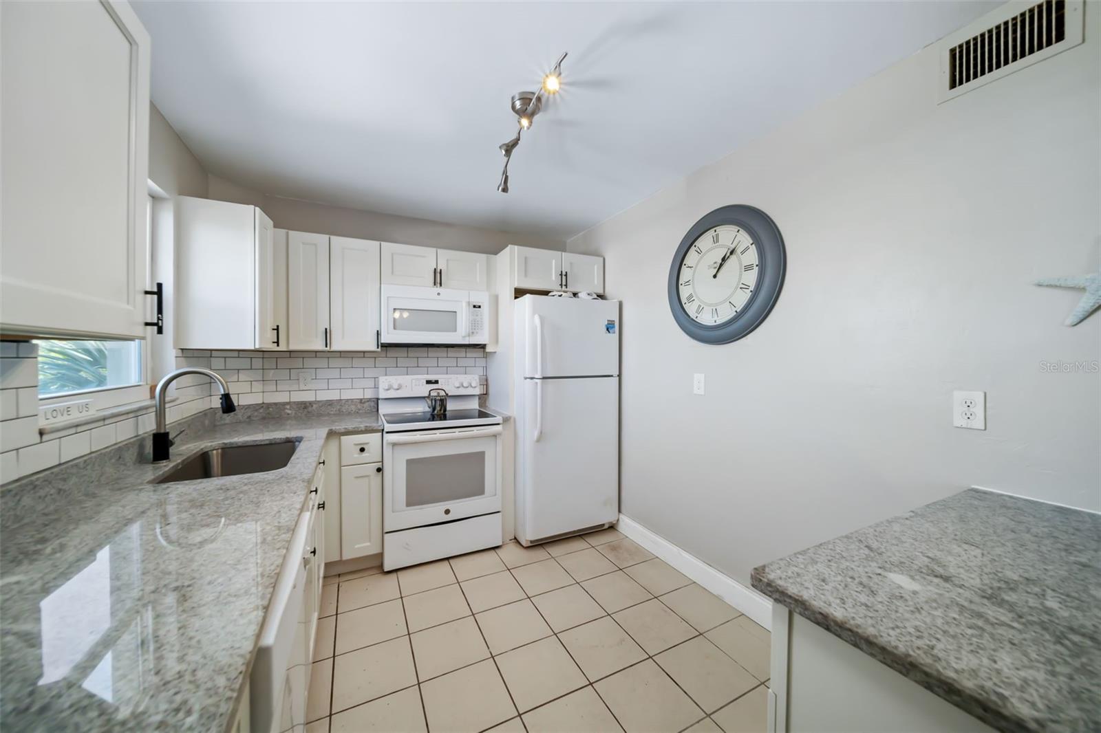 IRONWOOD FIFTEENTH - Residential