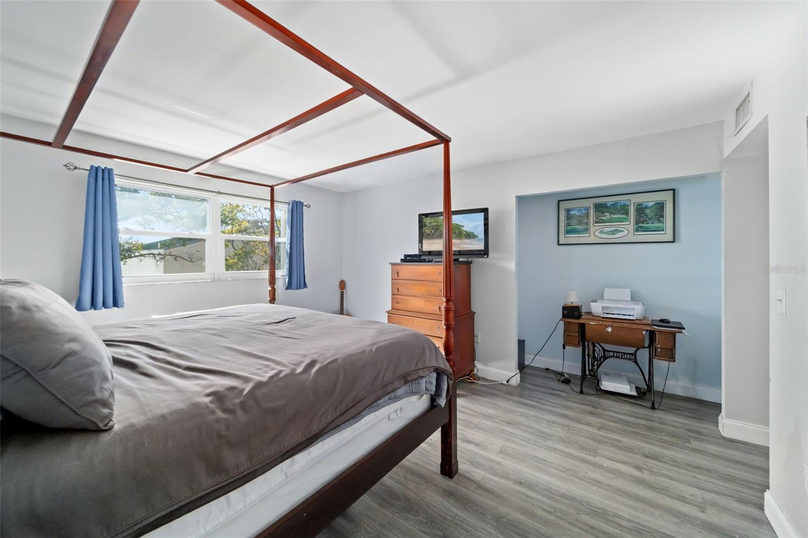 IRONWOOD FIFTEENTH - Residential