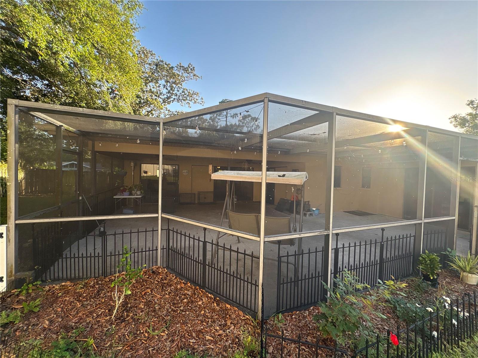 WESTLAKE VILLAGE PT REP BLK 6 - Residential