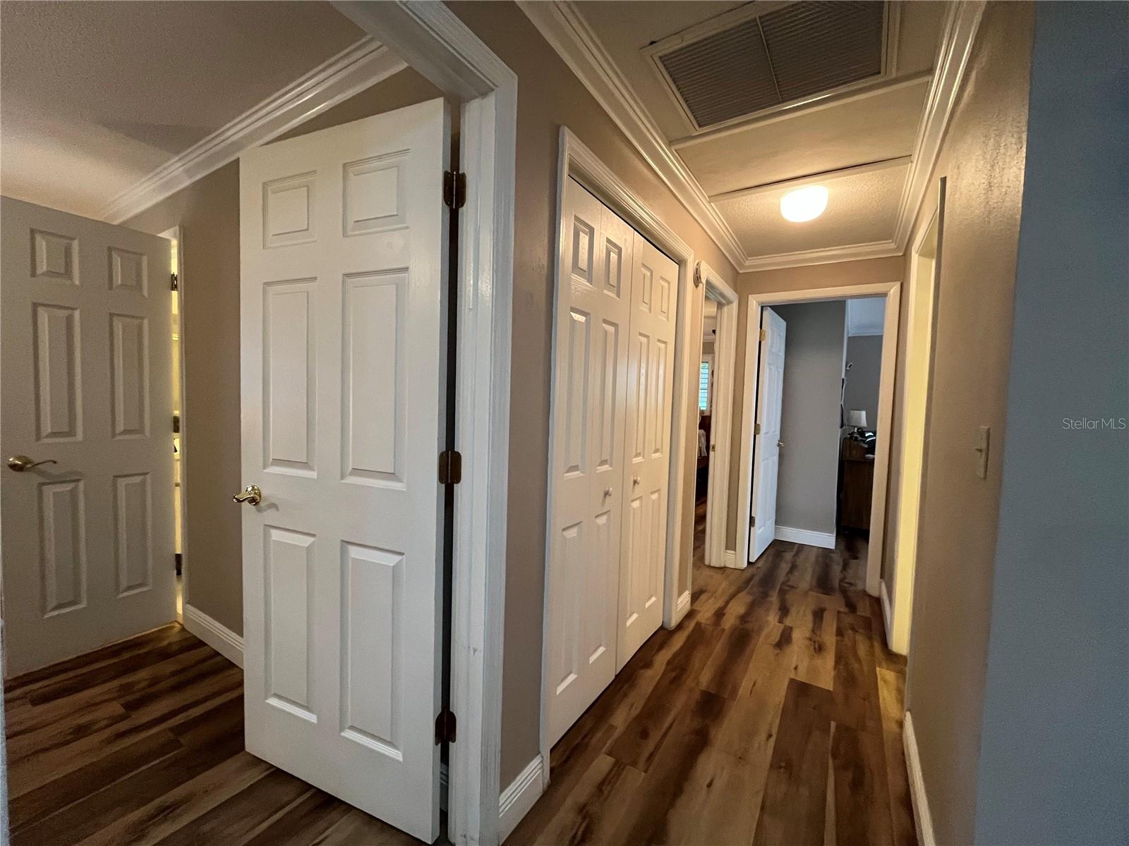 WESTLAKE VILLAGE PT REP BLK 6 - Residential