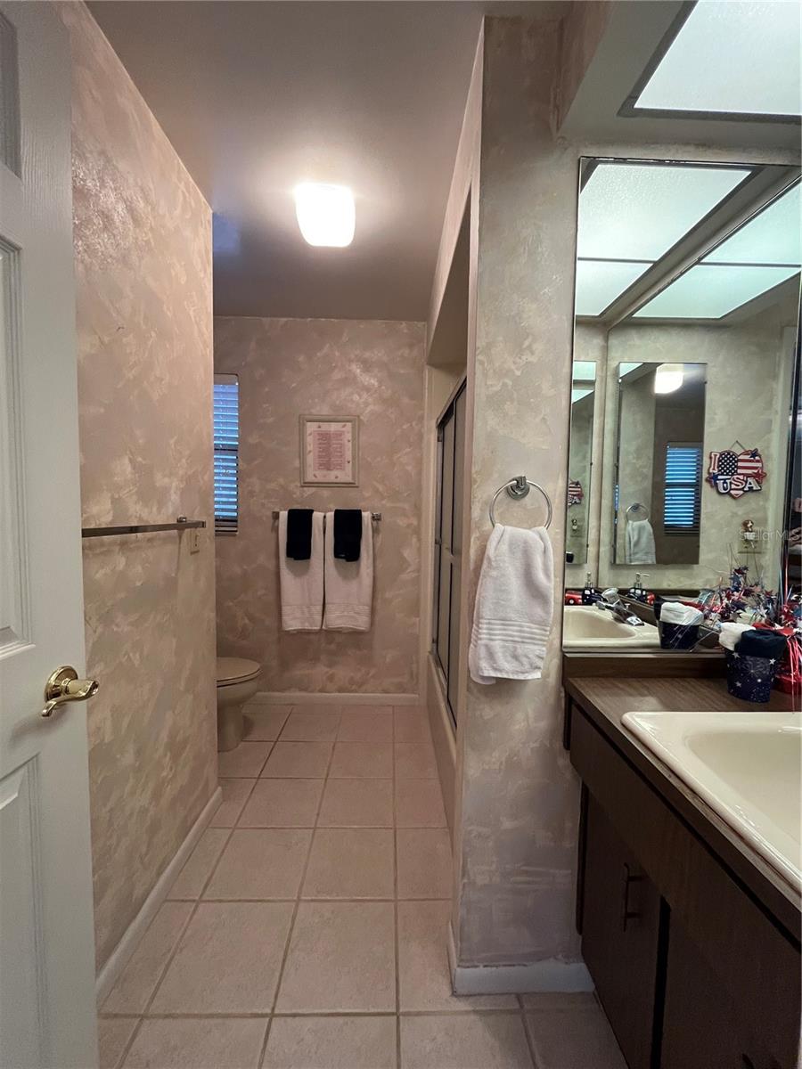 WESTLAKE VILLAGE PT REP BLK 6 - Residential