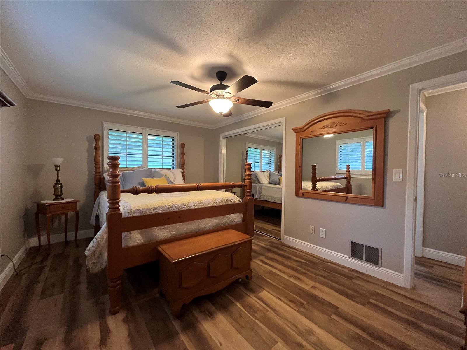 WESTLAKE VILLAGE PT REP BLK 6 - Residential