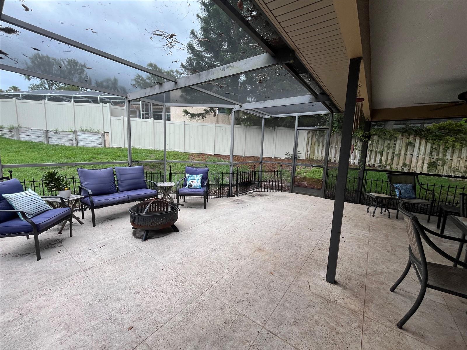 WESTLAKE VILLAGE PT REP BLK 6 - Residential