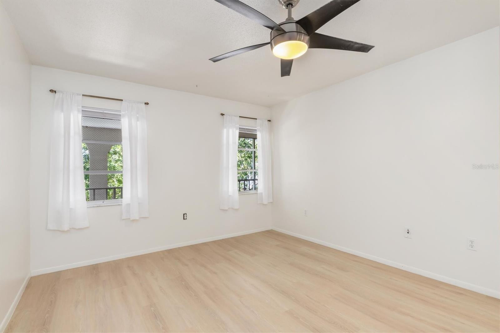 ALMERIA - Residential