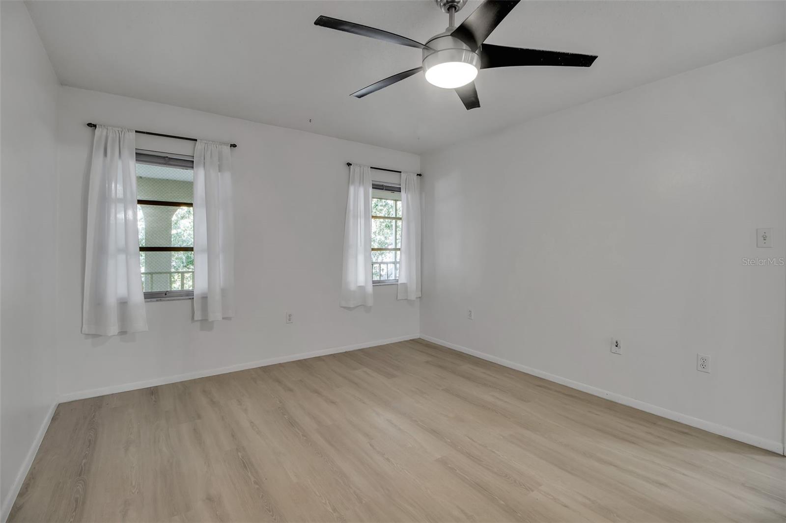 ALMERIA - Residential