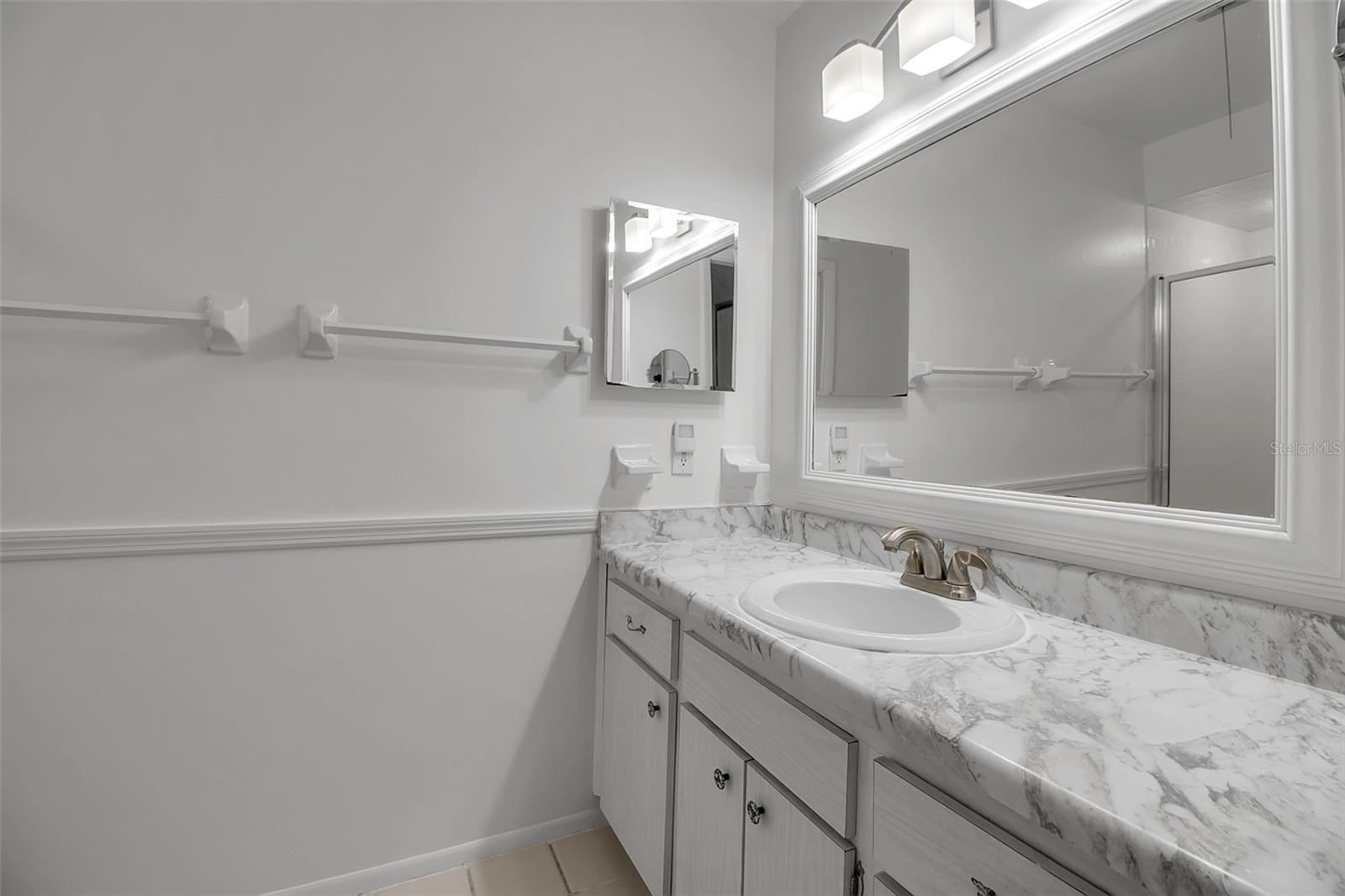 ALMERIA - Residential