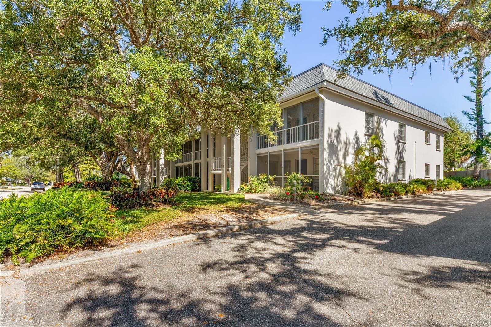 ALMERIA - Residential