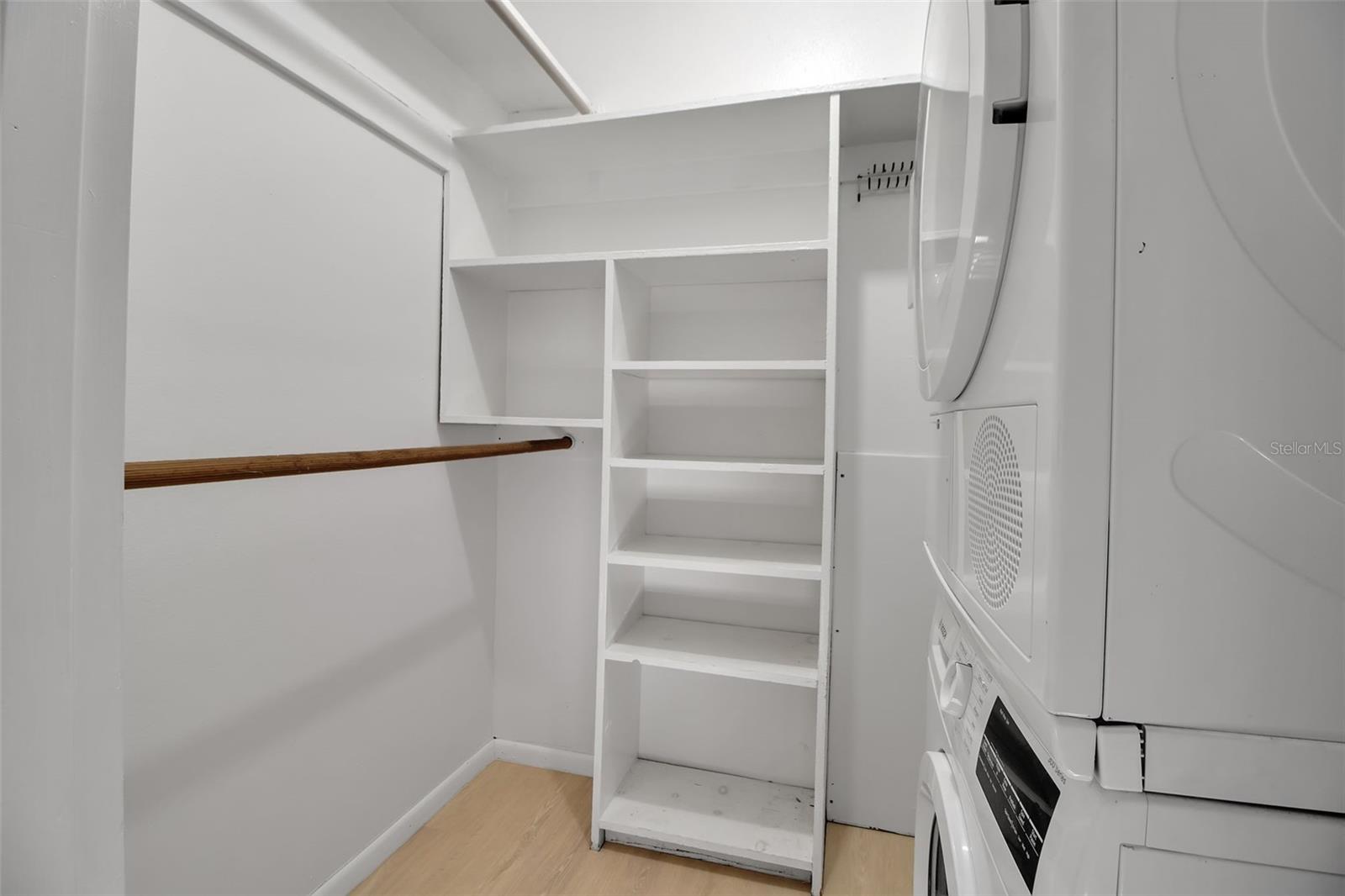 ALMERIA - Residential