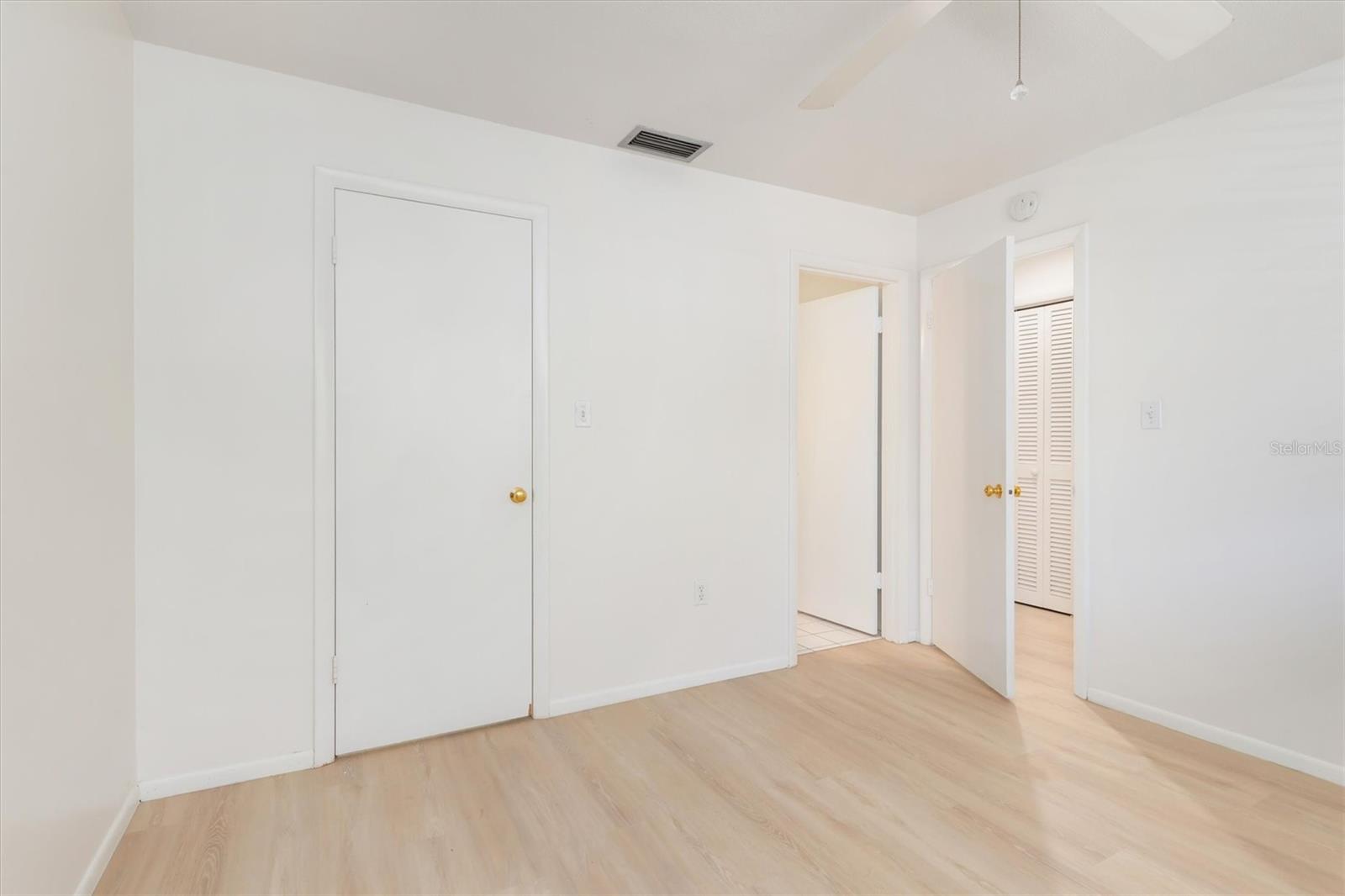 ALMERIA - Residential