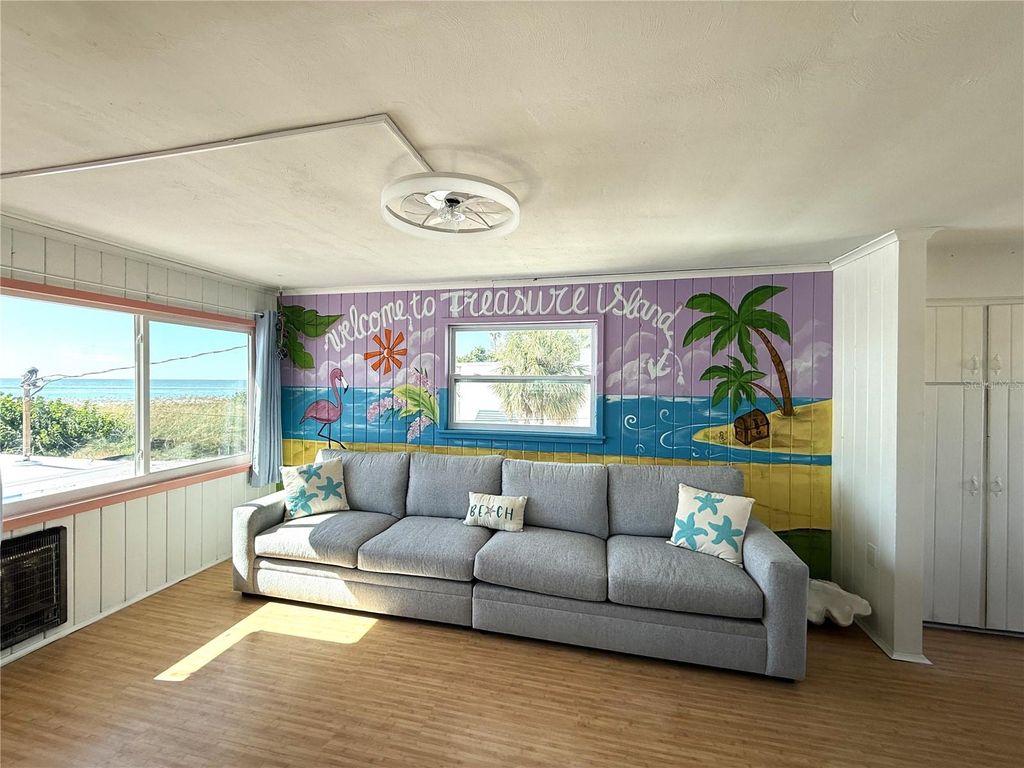 Photo of 12609 Sunshine Lane, Treasure Island, FL 33706 (MLS # W7885505)