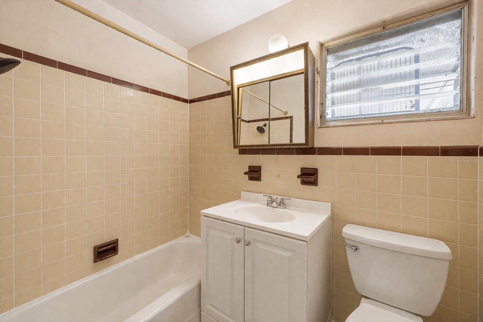 LAS LOMAS DE SARASOTA - Residential