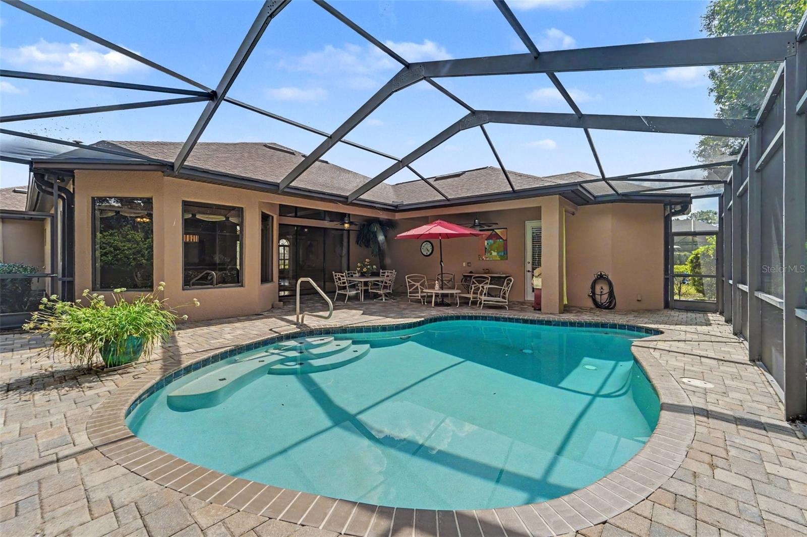 8405 CHARLESTON DRIVE