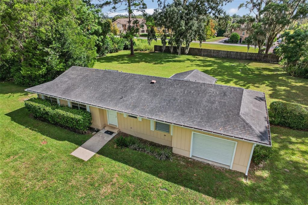 Photo of 6401 SW 78th Street, Gainesville, FL 32608 (MLS # GC534577)