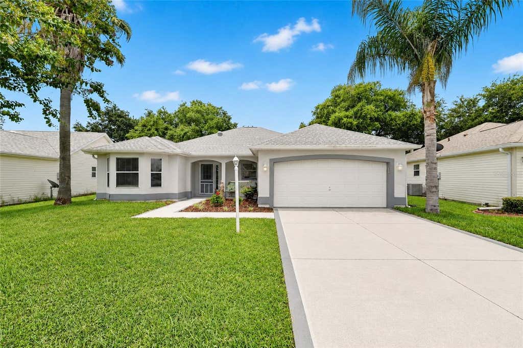 Photo of 1832 Madero Drive, Lady Lake, FL 32159 (MLS # G5116058)