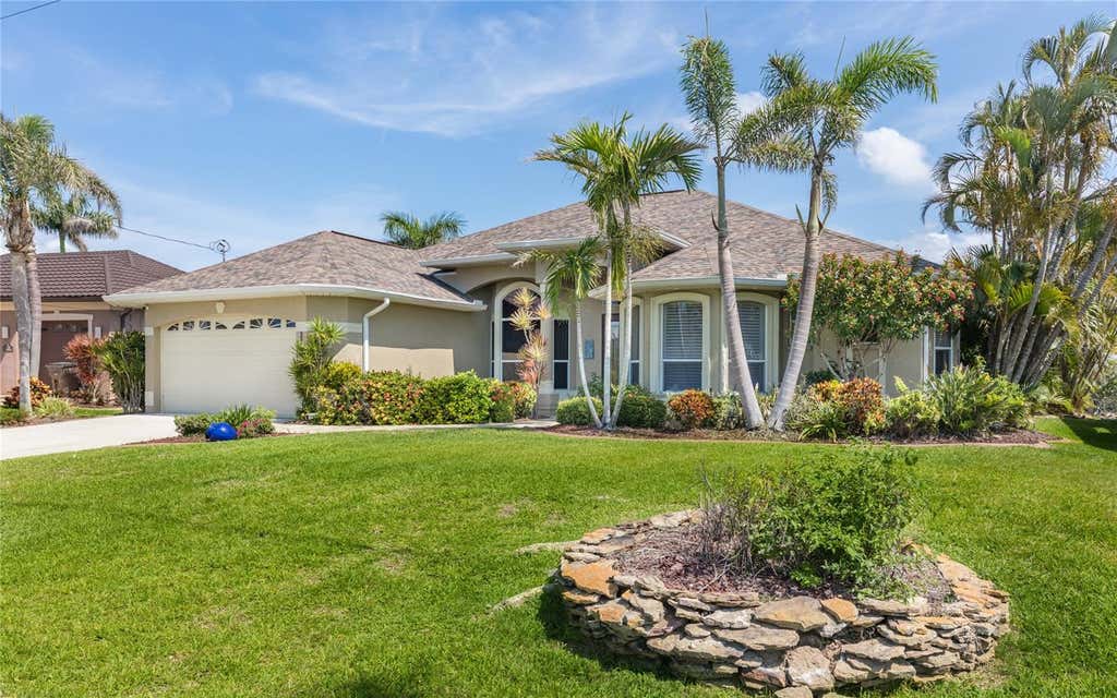Photo of 2317 SW 43rd Lane, Cape Coral, FL 33914 (MLS # TB8543148)