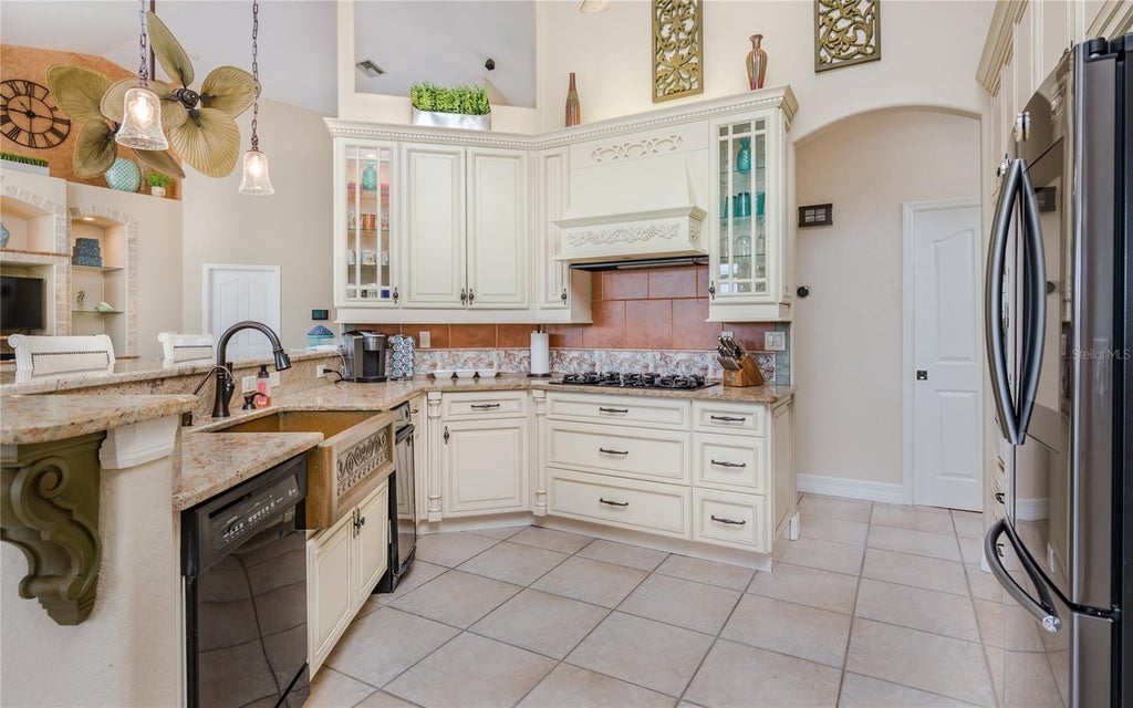 Photo of 2317 SW 43rd Lane, Cape Coral, FL 33914 (MLS # TB8543148)