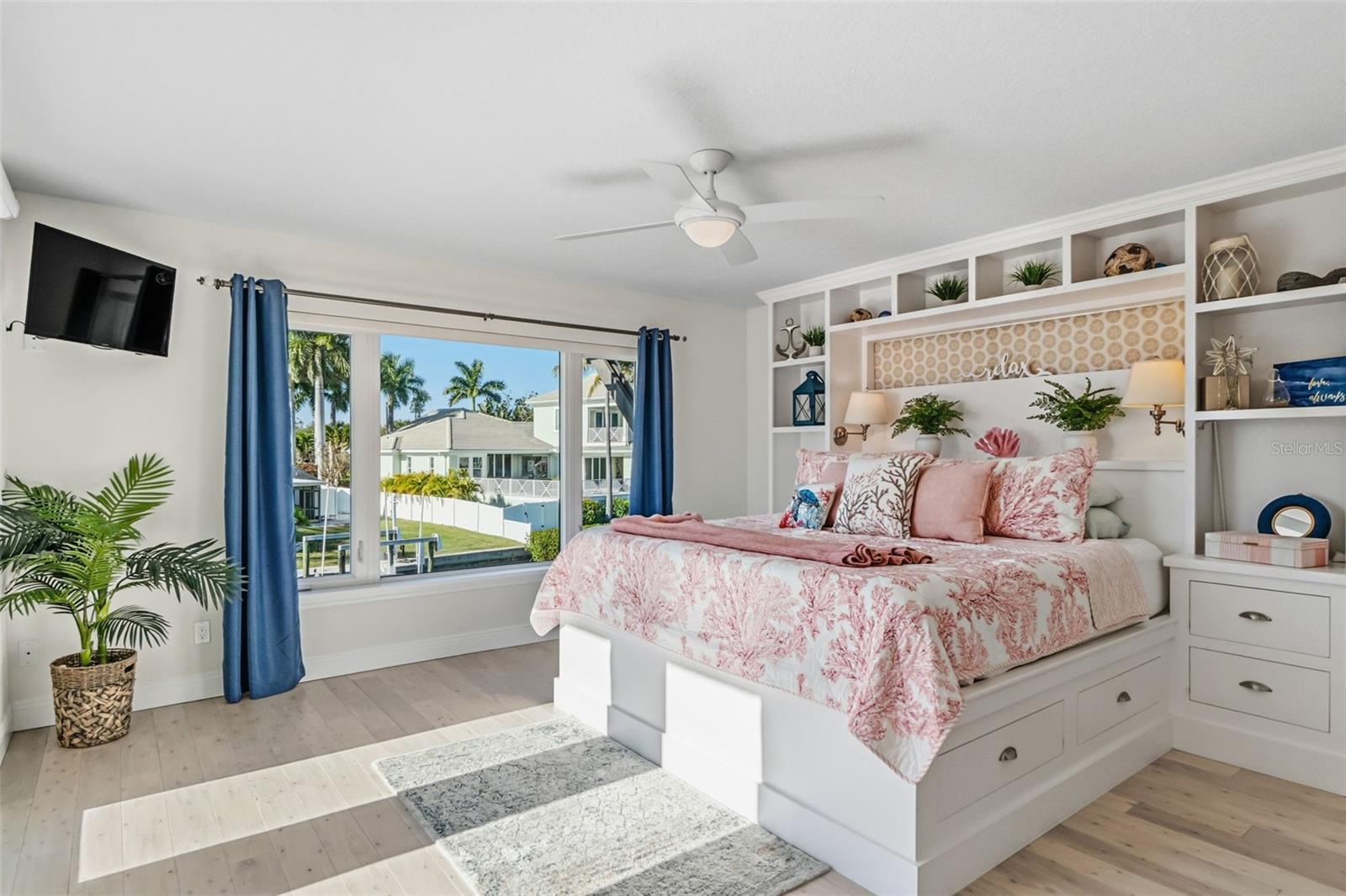 BAY VIEW ACRES - Residential