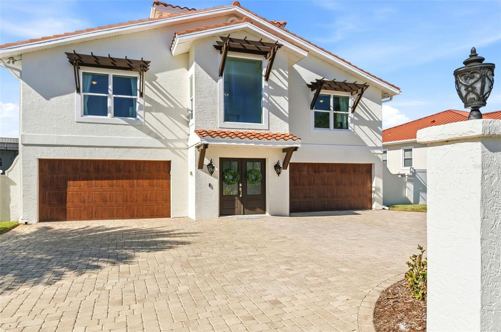 Photo of 1725 Baywood Drive, Sarasota, FL 34231 (MLS # A4680848)