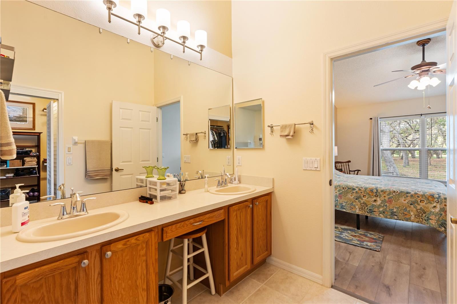 WELLINGTON AT SEVEN HILLS PH 1 - Residential