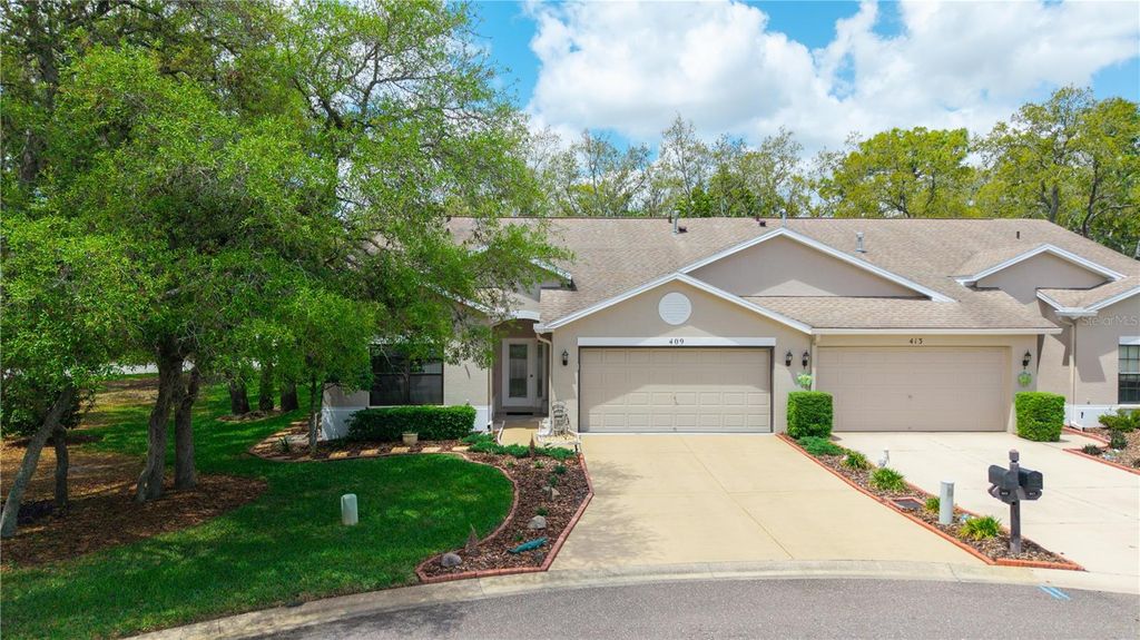 Photo of 409 Candlestone Court, Spring Hill, FL 34609 (MLS # W7885526)