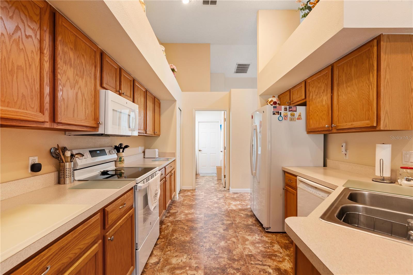 WELLINGTON AT SEVEN HILLS PH 1 - Residential