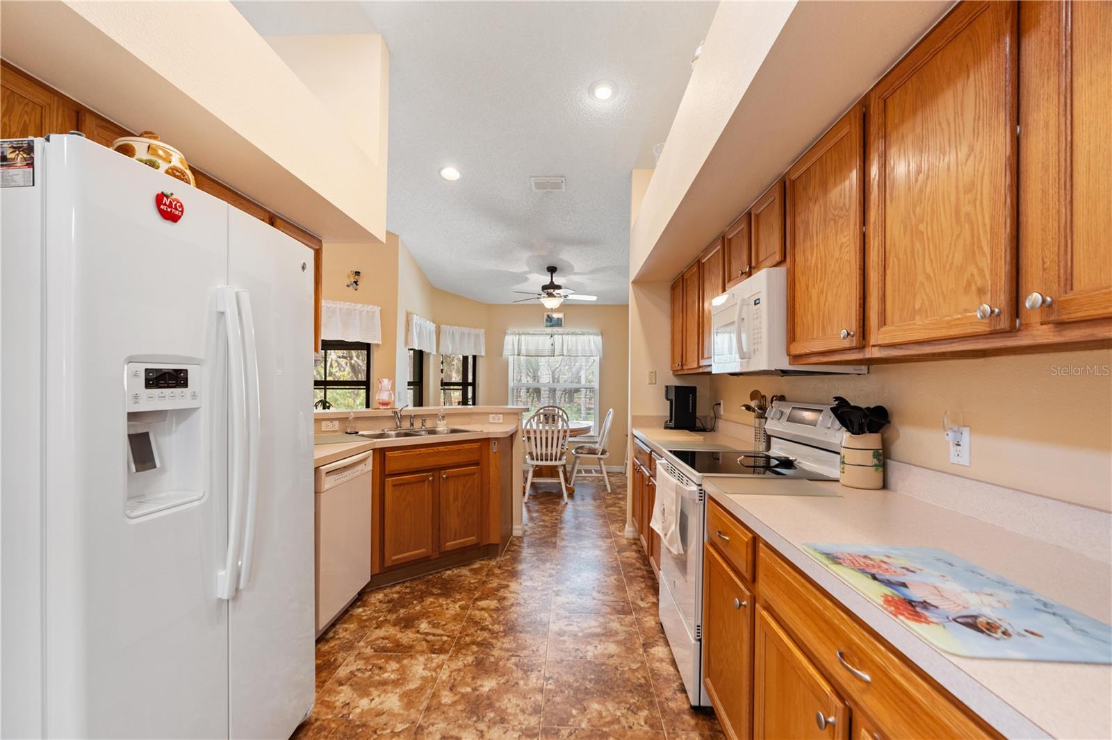 WELLINGTON AT SEVEN HILLS PH 1 - Residential