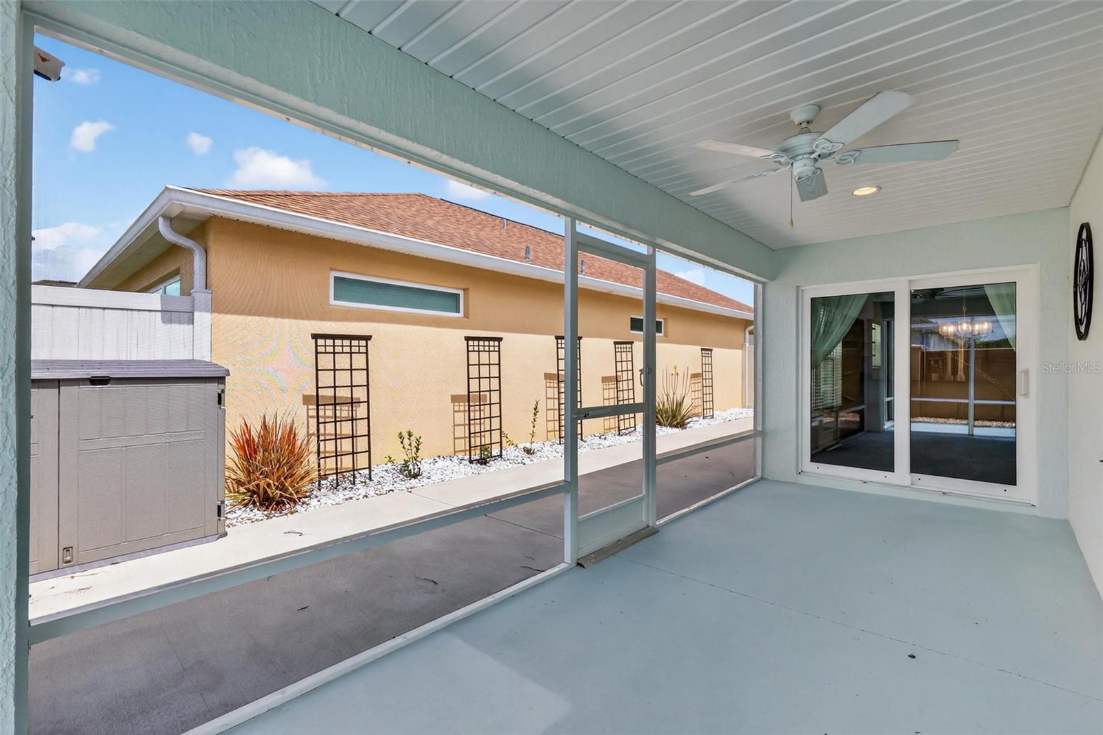 THE VILLAGE OF HAMMOCK AT FENNEY - Residential