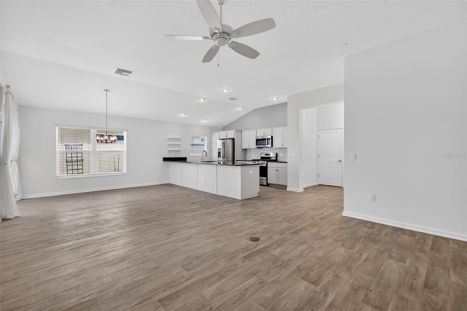 THE VILLAGE OF HAMMOCK AT FENNEY - Residential