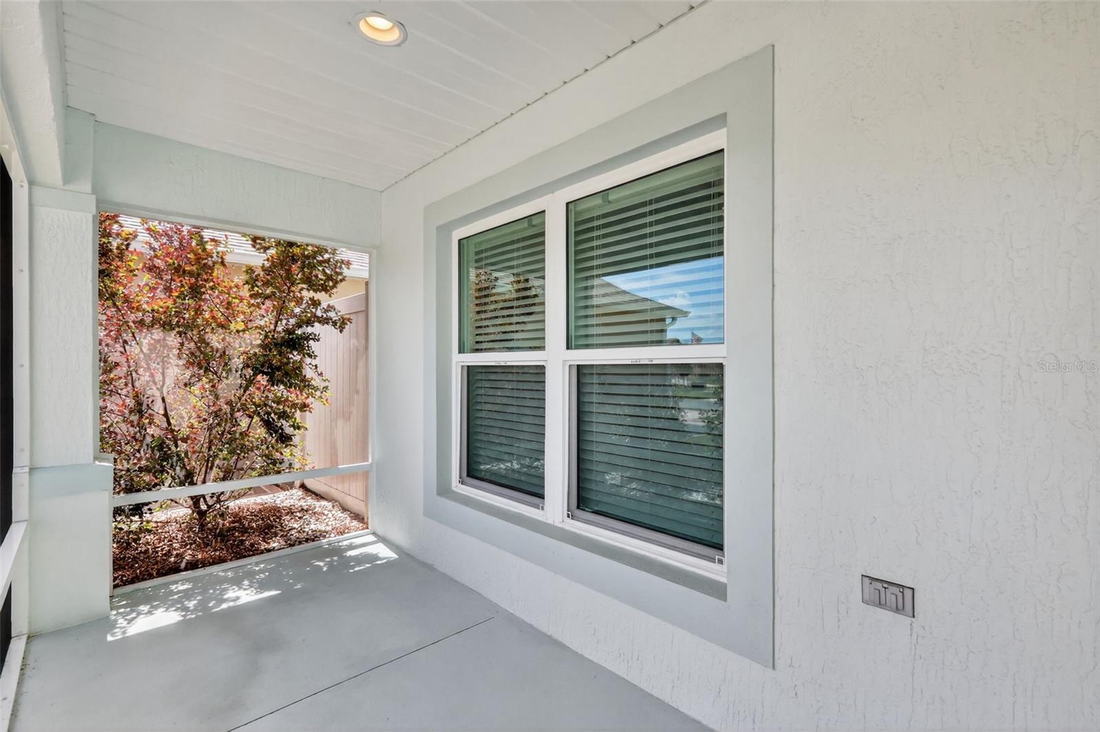 5548 MILLICAN AVENUE