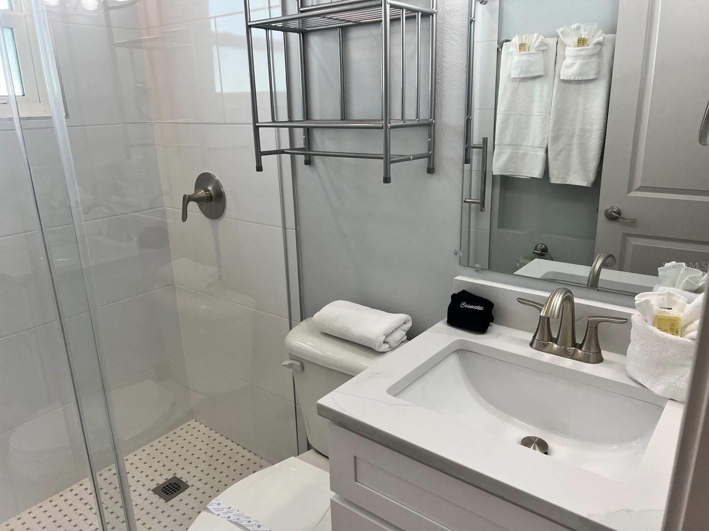 6020 MIDNIGHT PASS ROAD 32