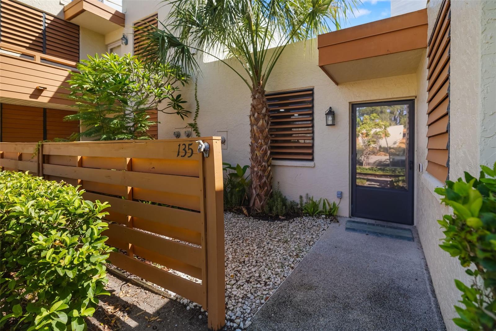 135 WILD PALM DRIVE