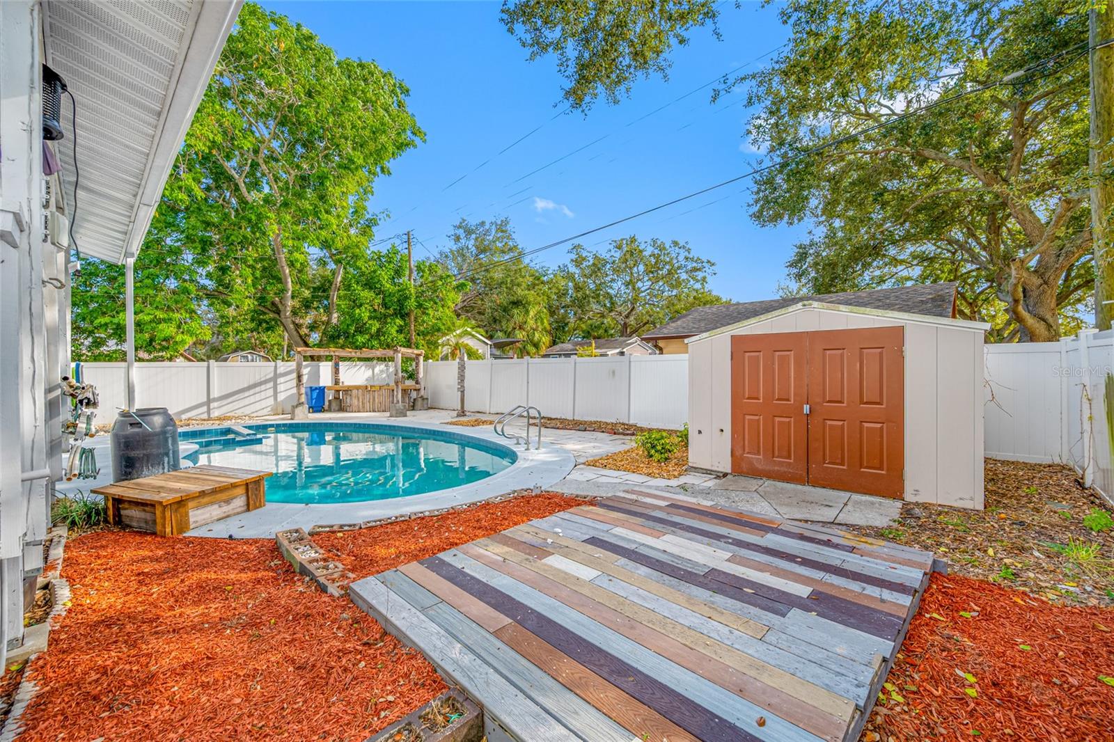 EDGEMOOR ESTATES - Residential