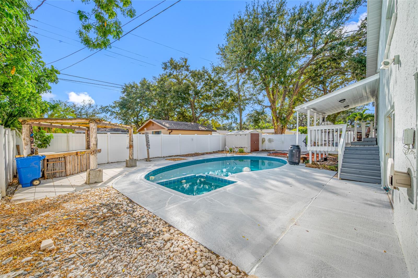 EDGEMOOR ESTATES - Residential