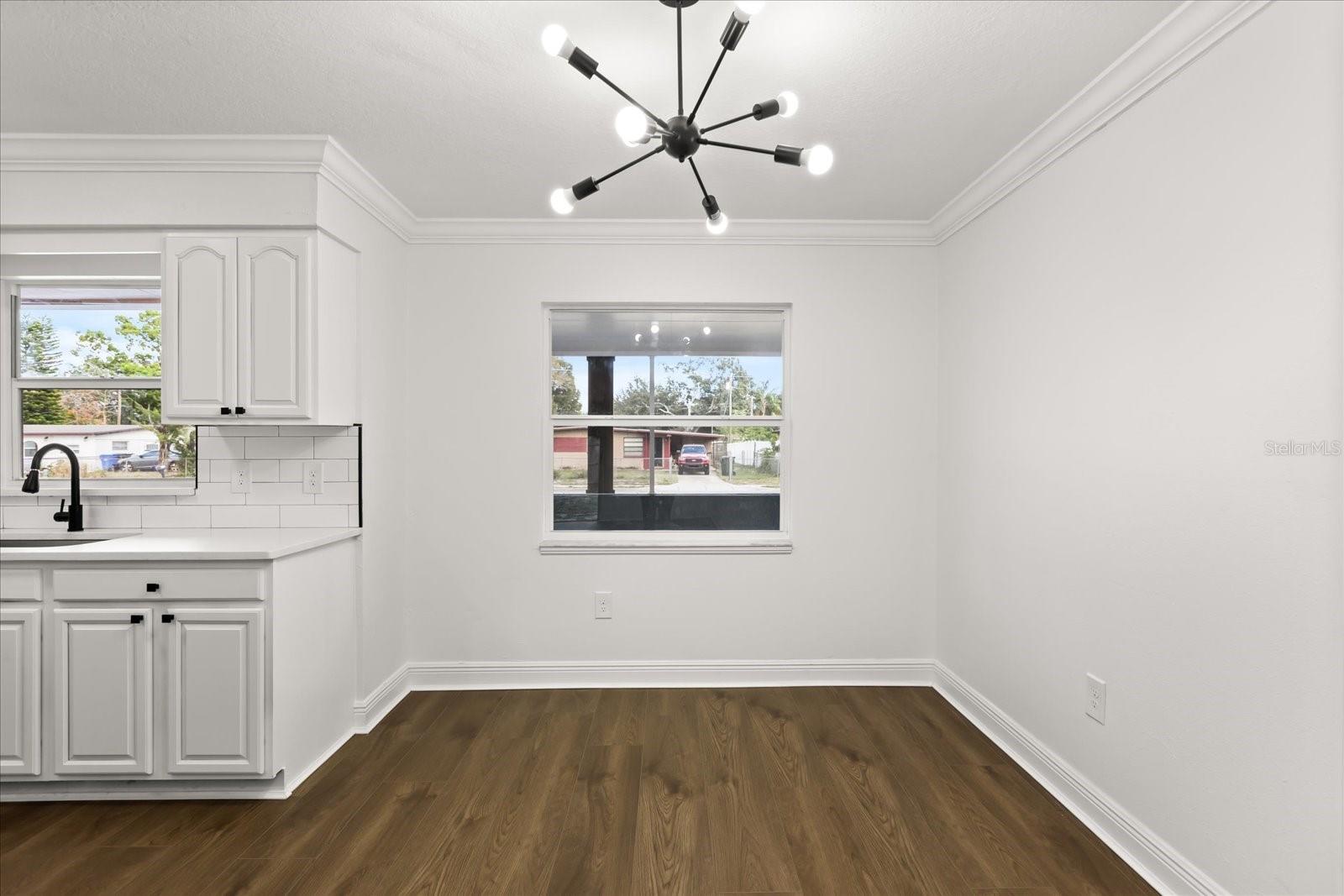 PEACH LAKE MANOR - Residential