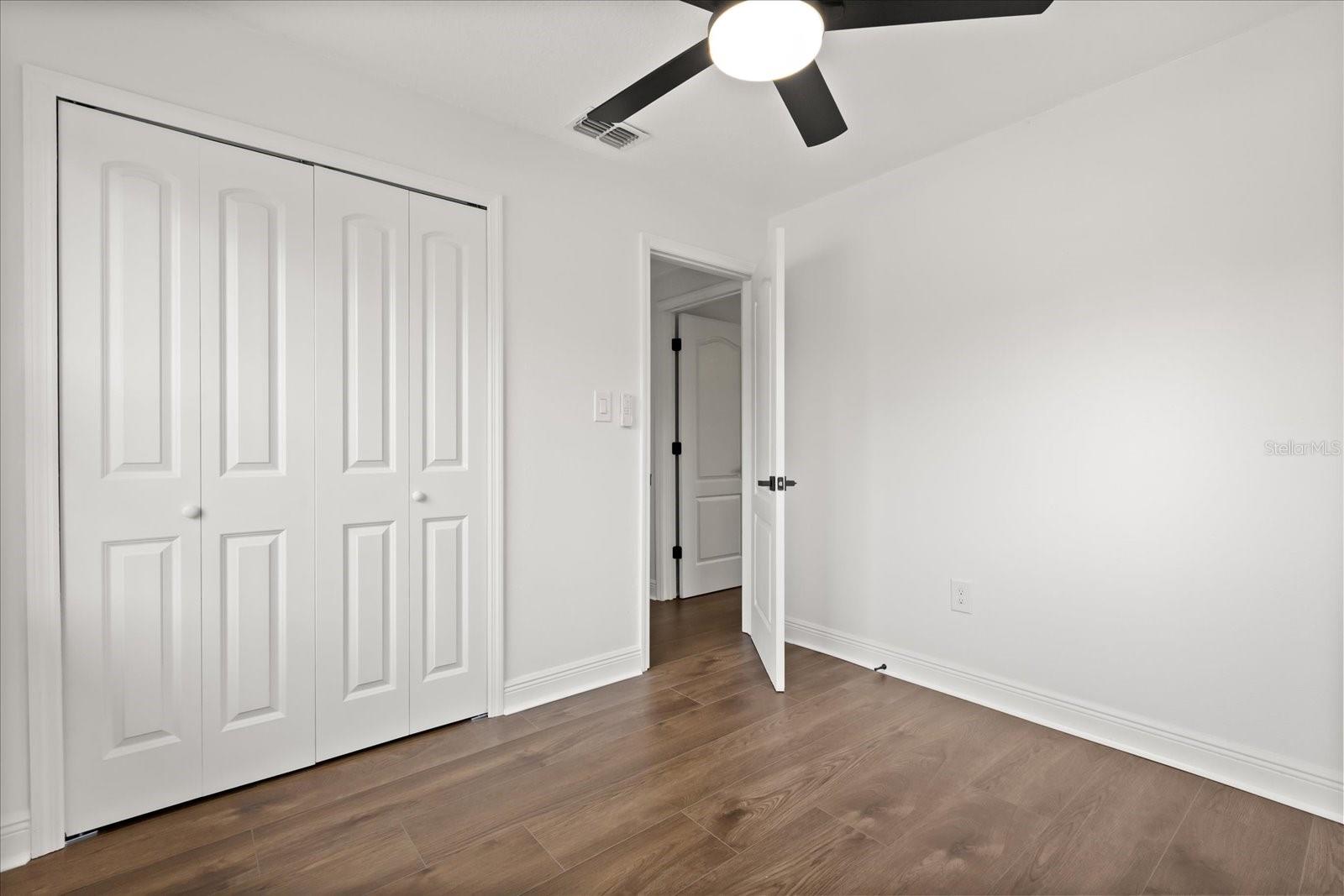 PEACH LAKE MANOR - Residential