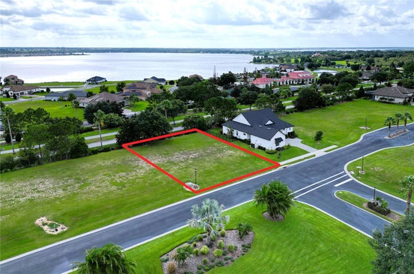 231 BLAZING STAR AVE, LAKE ALFRED, FL 33850 - Image fcb75b76426bdc06a4e69aafef792af8/3524548718