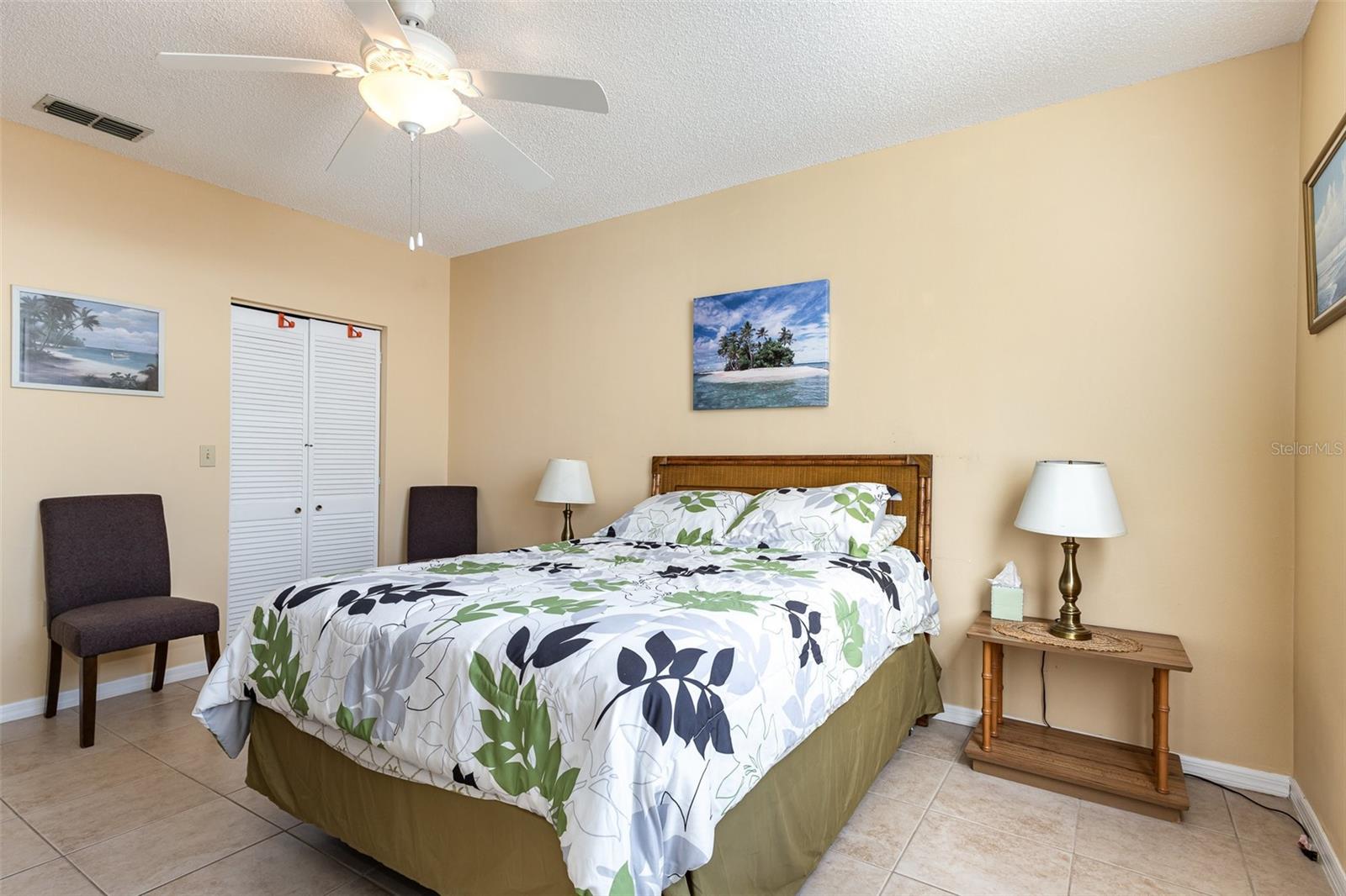 COCOA BEACH ADD 02 AMD BLKS 102 & 103 - Residential