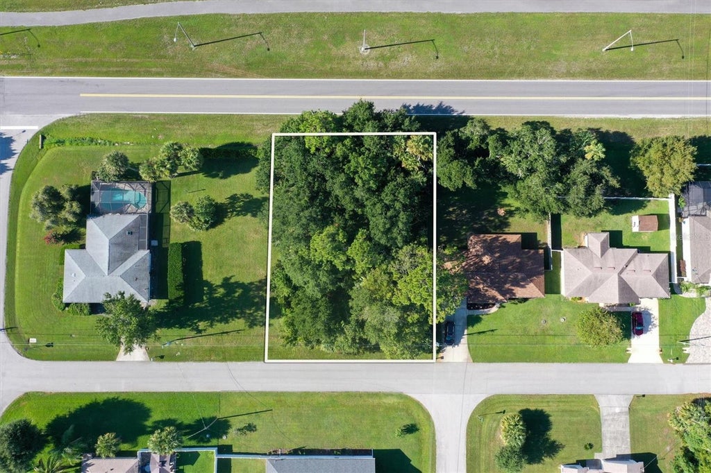 Photo of 5 Ludlow Lane W, Palm Coast, FL 32137 (MLS # TB8543472)